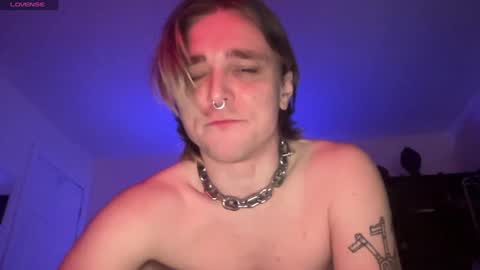 Troy Locke online show from December 19, 8:55 pm