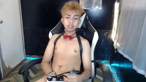 Kyle online show from April 18, 11:23 am