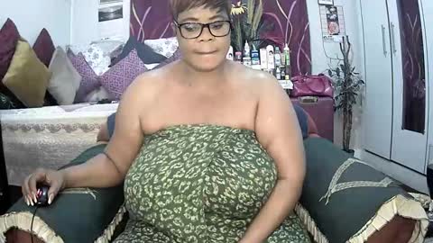 Snapshot of itumeleng74 chatting on February 20, 6:57 pm itumeleng74 online show from February 20, 6:57 pm
