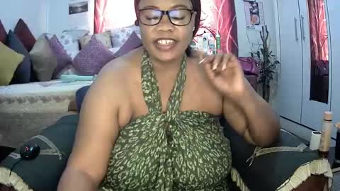 Snapshot of itumeleng74 chatting on February 11, 1:51 pm itumeleng74 online show from February 11, 1:51 pm