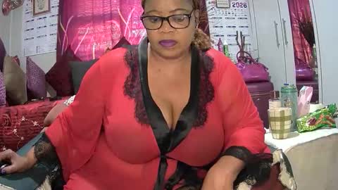 itumeleng74 online show from February 2, 6:21 am