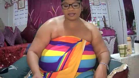 itumeleng74 online show from May 19, 5:25 am