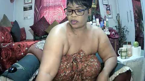 itumeleng74 online show from October 23, 6:59 am