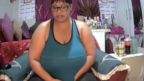 itumeleng74 online show from January 12, 7:32 pm