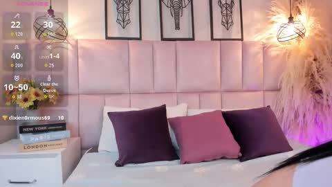 ivanna_collins_ online show from October 30, 6:47 am