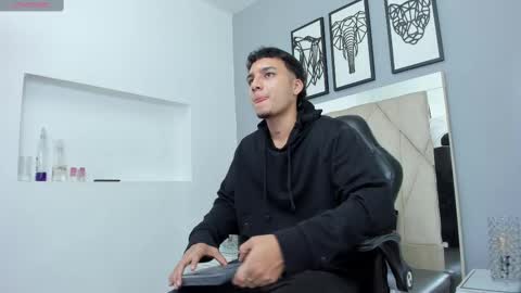 Ivo Beischel online show from October 7, 4:52 am