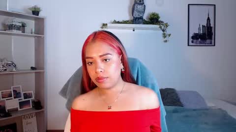 Snapshot of ivone_castro chatting on October 27, 12:49 pm ivone_castro online show from October 27, 12:49 pm