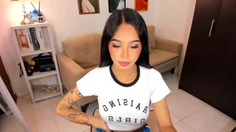Snapshot of ivorycollins chatting on February 26, 1:03 am kirstenelsie online show from February 26, 1:03 am