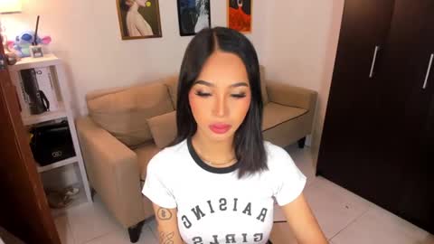 Snapshot of ivorycollins chatting on March 10, 12:28 am kirstenelsie online show from March 10, 12:28 am
