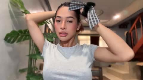 kirstenelsie online show from March 11, 2:03 am