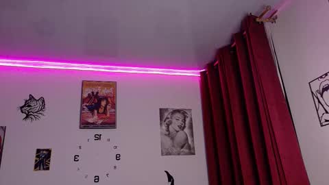 Diana Rojas  online show from October 8, 5:46 am