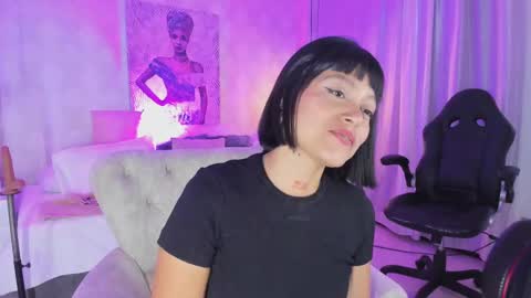 Snapshot of ivy_qadesh chatting on September 12, 6:43 pm Anna online show from September 12, 6:43 pm