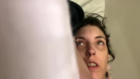 ivy_rose90 online show from August 1, 7:21 am