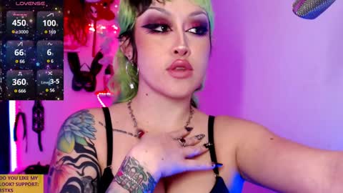 Snapshot of ivy_rosse chatting on January 15, 5:37 pm You can find more of me here online show from January 15, 5:37 pm