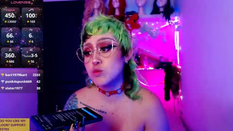 Snapshot of ivy_rosse chatting on December 9, 6:25 pm You can find more of me here online show from December 9, 6:25 pm