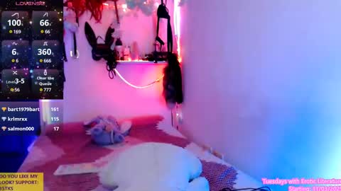 Snapshot of ivy_rosse chatting on March 8, 6:47 pm You can find more of me here online show from March 8, 6:47 pm