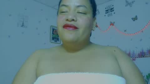 ivydesouza online show from June 8, 4:13 am
