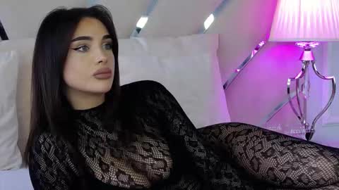 Ivy online show from March 1, 10:19 am