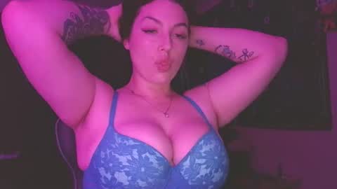 Amiee online show from March 5, 2:20 am