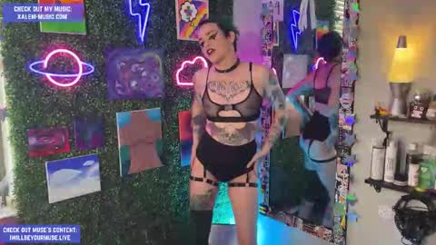 Muse hethey online show from March 26, 11:43 pm