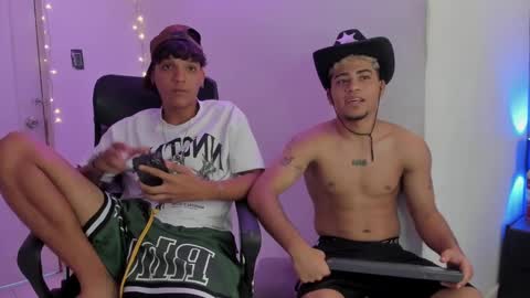 izaack online show from January 14, 4:50 pm