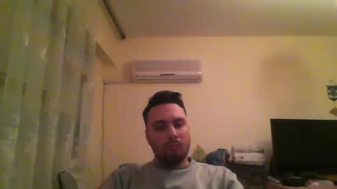 izakgotthatcums online show from December 29, 3:11 am