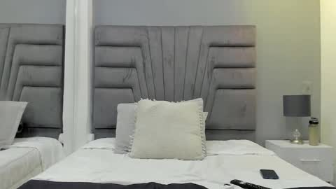 izato online show from February 24, 11:10 am