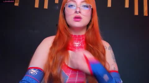 hot izys online show from February 7, 10:46 pm