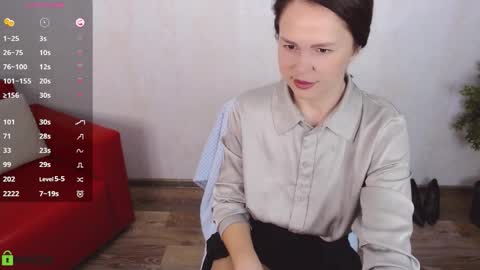 Queen of nylon  Victoria online show from November 6, 5:32 am