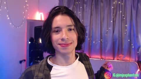 Hey im Jaxxxon check my info     online show from October 21, 12:32 pm