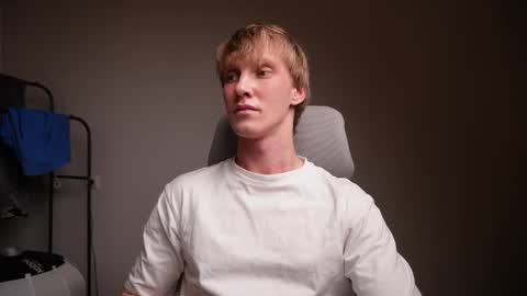 Danny online show from December 16, 2:41 am