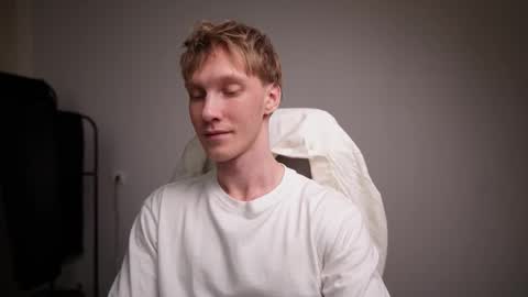 Danny online show from February 25, 2:42 pm