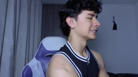 Noah online show from October 7, 12:56 pm