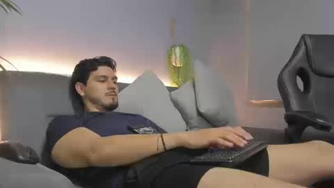 Snapshot of jaackdick_ chatting on September 22, 1:48 pm jack online show from September 22, 1:48 pm