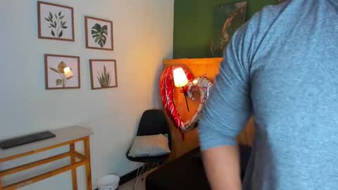 Snapshot of jabob_coper chatting on March 10, 3:01 am David online show from March 10, 3:01 am