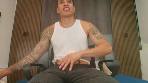 JACK PERGURTSON online show from March 30, 10:37 am