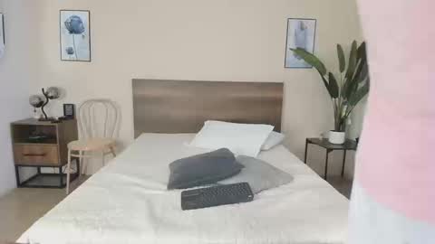 jack online show from September 18, 4:49 am