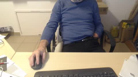 jackbauer9999 online show from December 11, 7:09 am