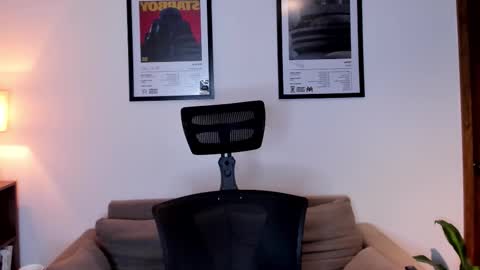 Jack J online show from October 10, 11:05 am