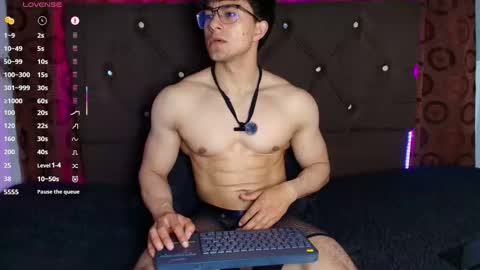 Jacke online show from January 10, 4:07 am