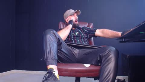 JackEthan online show from October 23, 6:26 am