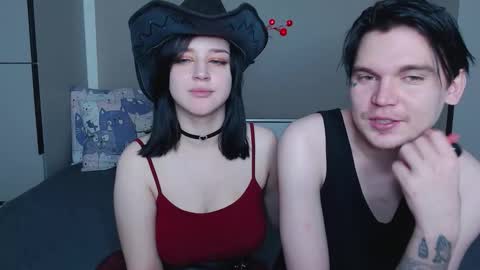 JackOffJillss online show from October 4, 7:44 pm