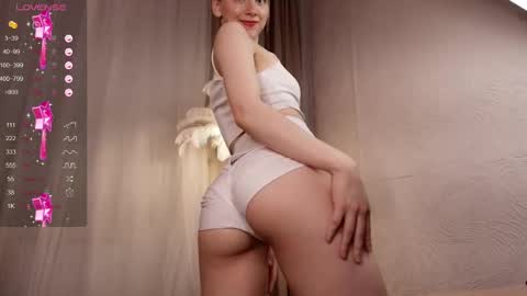 Snapshot of jackp0t__ chatting on March 9, 1:04 pm Win by life online show from March 9, 1:04 pm