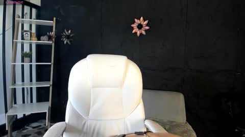 Jack  online show from November 11, 4:36 am