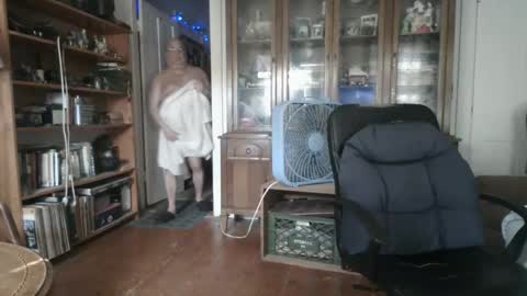 jackskillet_29 online show from April 23, 1:46 pm