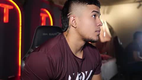 Jackson Bell online show from April 18, 1:02 pm