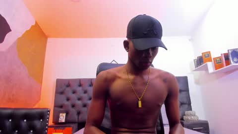 Snapshot of jacksonmuller_ chatting on December 5, 2:39 pm Jackson online show from December 5, 2:39 pm