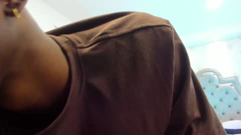 Snapshot of jacksonmuller_ chatting on December 18, 1:34 pm Jackson online show from December 18, 1:34 pm