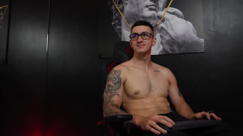 Jackson Olsen online show from November 22, 11:35 pm