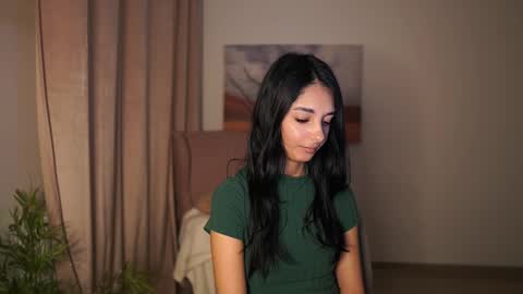 jacky  smith online show from October 21, 1:38 pm